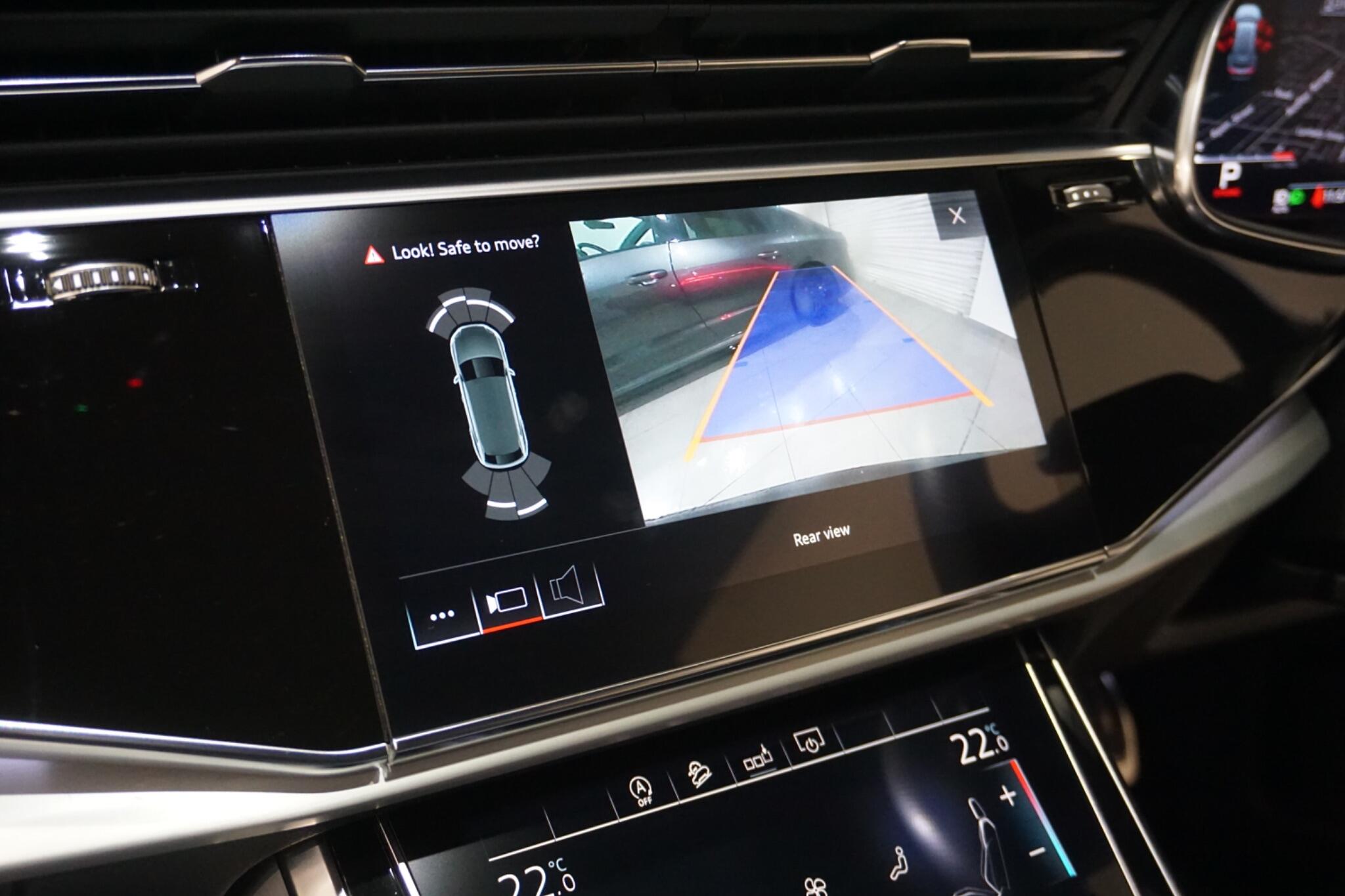 Audi SQ8 4.0 TDI V8 SUV 5dr Diesel Tiptronic quattro Euro 6 (s/s) (435 ps)